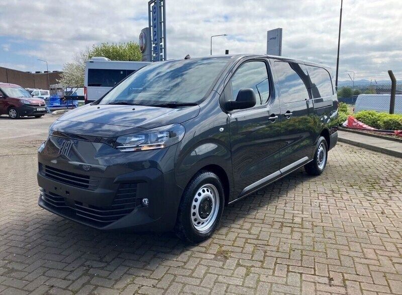 New 2025 Fiat Scudo MPV | £25,495 (Fair price) - Image 1/4