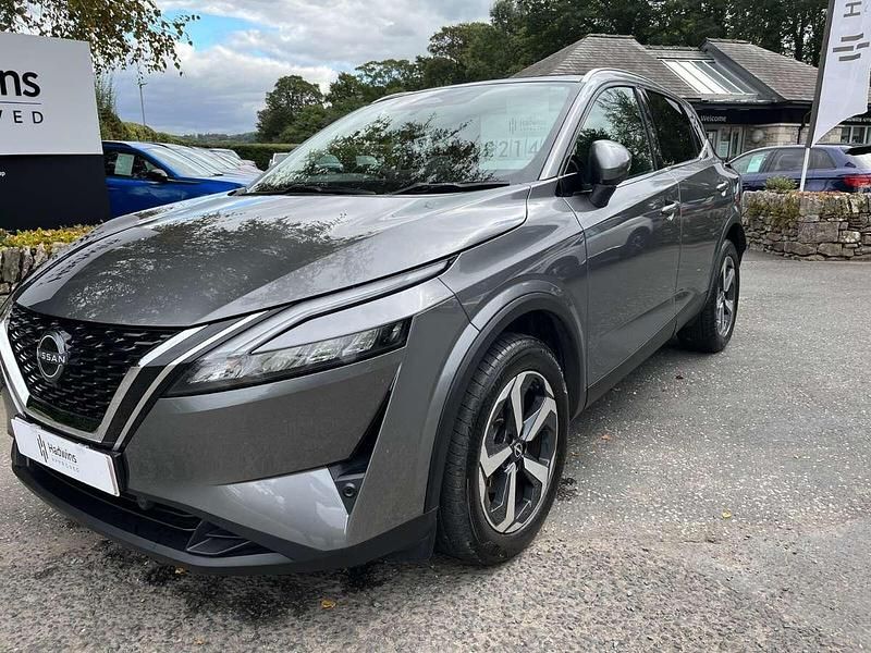 Grey Used 2024 Nissan Qashqai N-Connecta SUV | £19,995 (Good price) - Image 1/4
