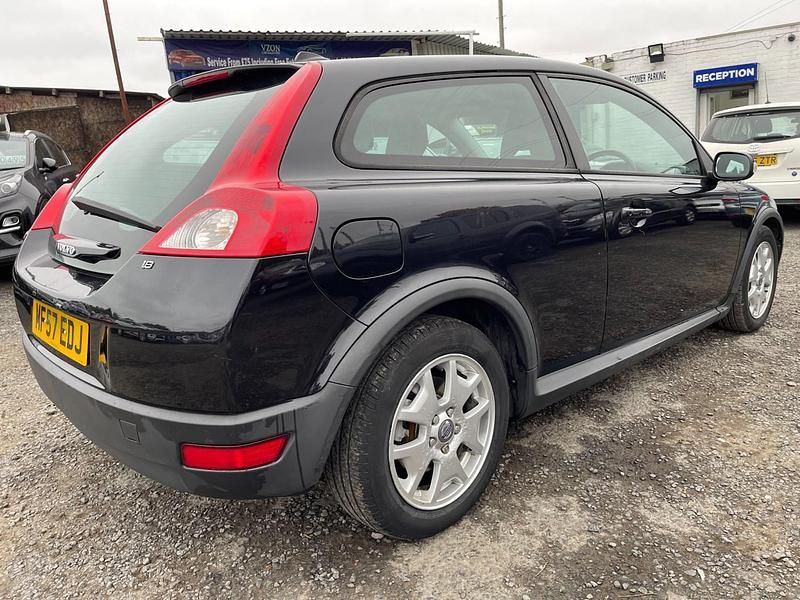Used Volvo C30 123 HP (90 kW) 2007 Black Hatchback