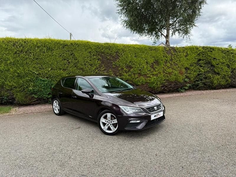 Purple Used 2018 Seat Leon FR Hatchback | £7,495 (Good price) - Image 1/4