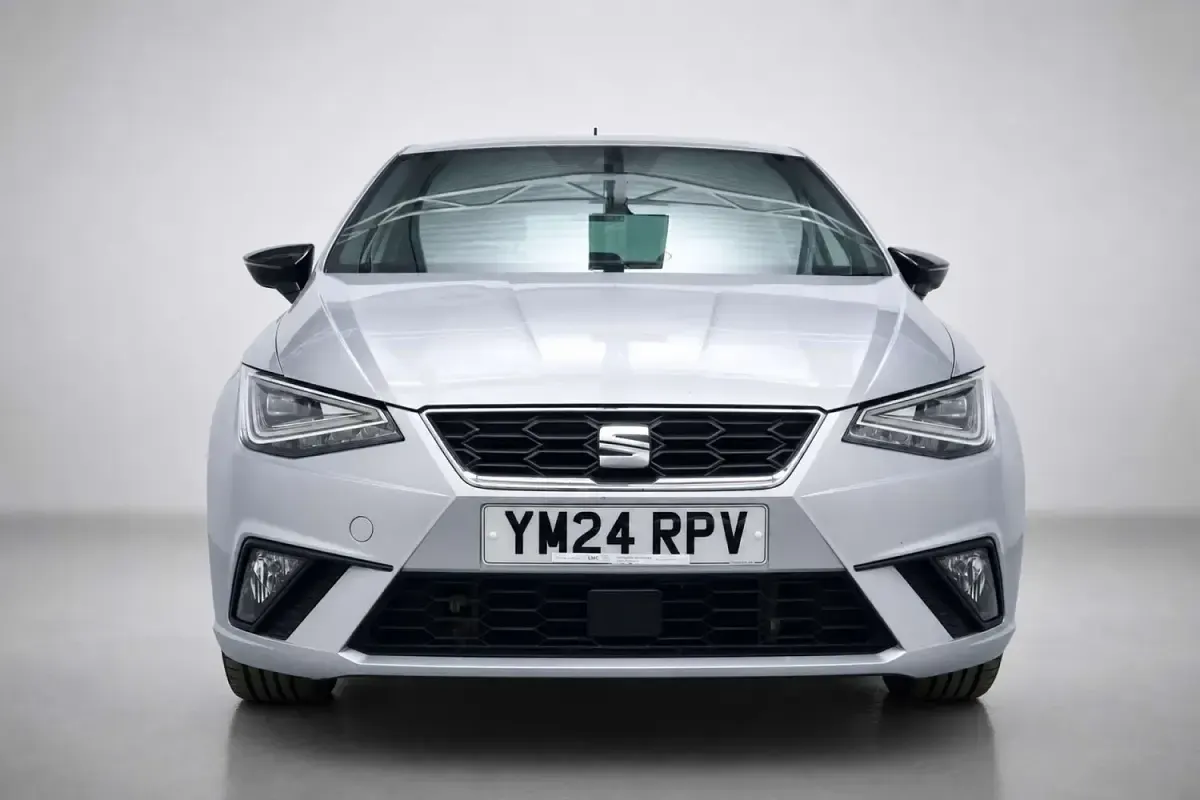Used Seat Ibiza FR Sport 116 HP (85 kW) 2024 Silver Hatchback