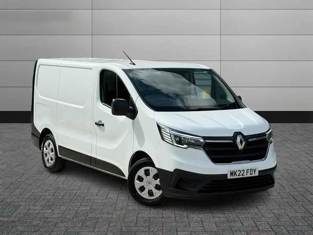 Used Renault Trafic Business 2022 White MPV