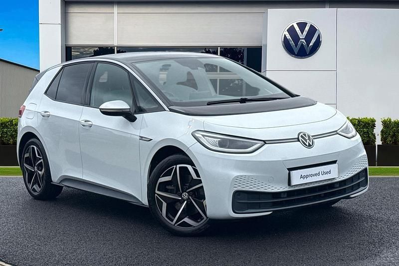 Used VW ID.3 Pro 150 kW (204 HP) 2020 White Hatchback