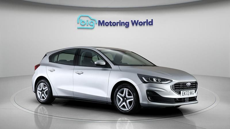 Used 2022 Ford Focus Trend Hatchback | £13,500 (Fair price) - Image 1/4