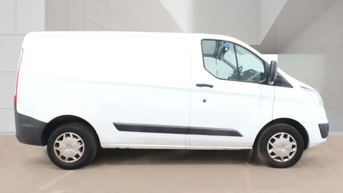 Used Ford Transit Custom Trend 125 HP (91 kW) 2016 White Van