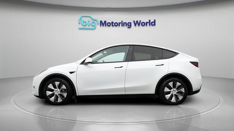 Used Tesla Model Y Long Range AWD 378 kW (514 HP) 2022 White SUV