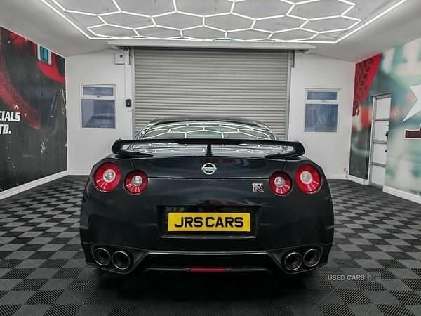 Used Nissan GT-R Premium Edition 550 HP (404 kW) 2013 Black Coupe