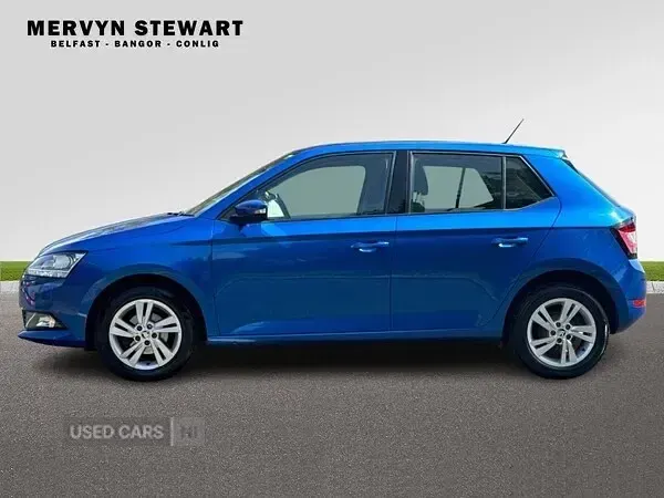 Begagnad Skoda Fabia SE 2021 Blå Halvkombi