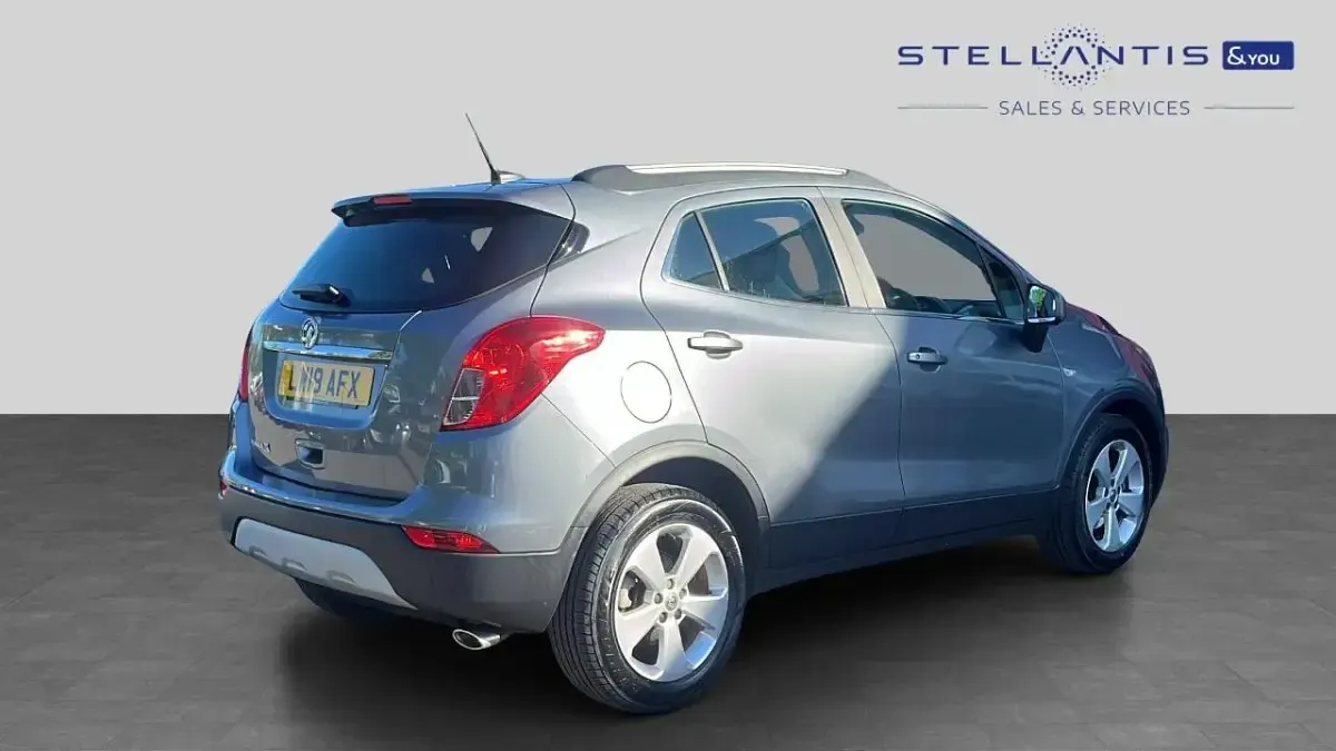 Second-hand Vauxhall Mokka X Elite 138 CP (101 kW) 2019 Gri SUV