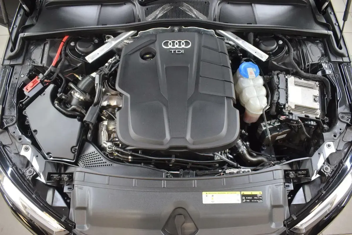 Used Audi A4 Allroad 190 HP (139 kW) 2017 Black Estate