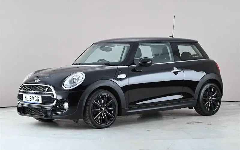 Used Mini Cooper S Hatch 192 HP (141 kW) 2017 Black Hatchback