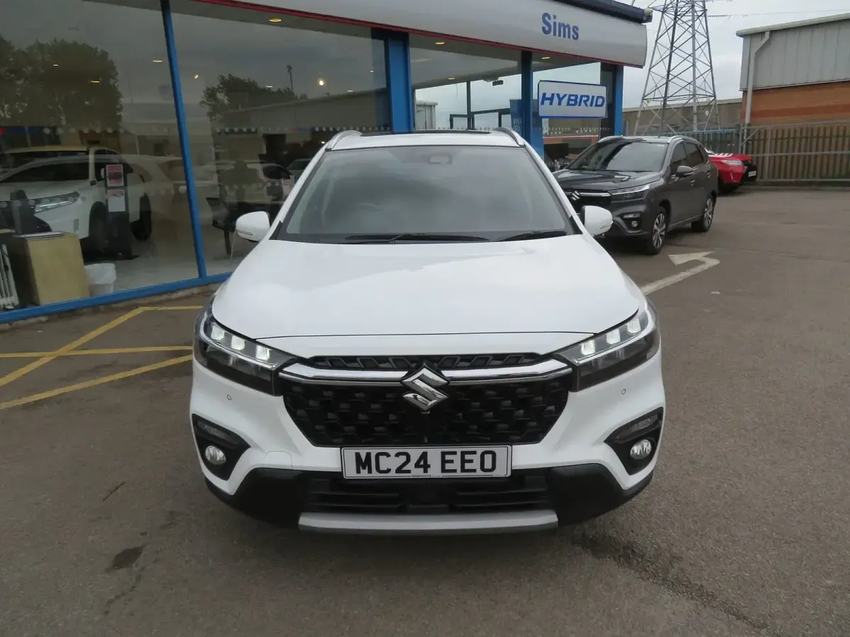 Used Suzuki SX4 S-Cross 2024 White SUV