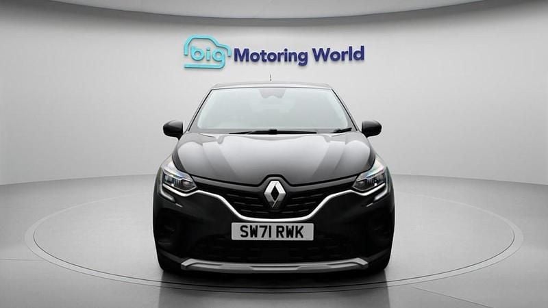 Used Renault Captur Iconic 90 HP (66 kW) 2022 Black SUV