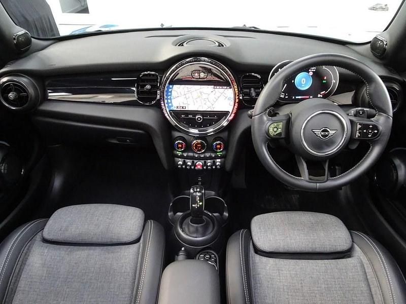 Used Mini Cooper S Cabriolet Classic 178 HP (130 kW) 2024 Blue Cabriolet