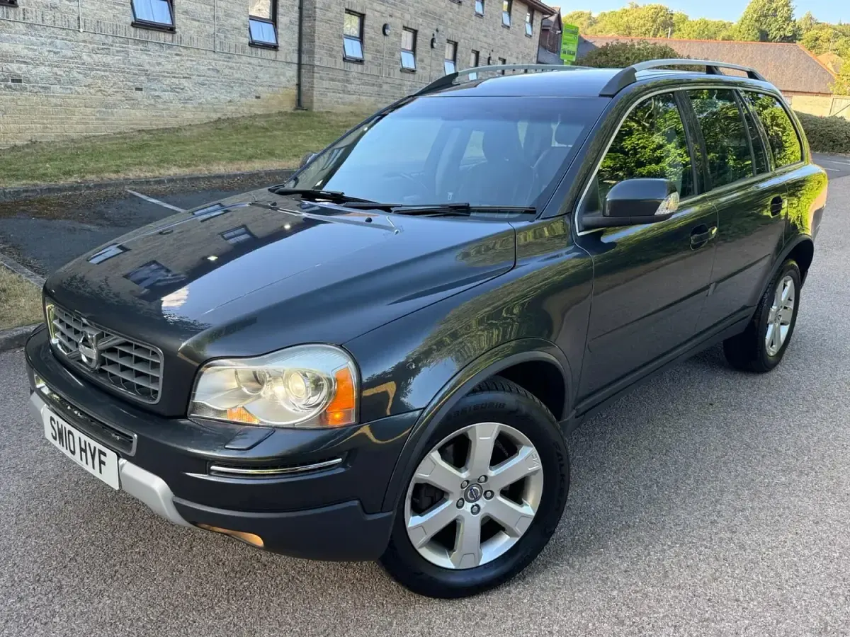 Used Volvo XC90 SE Lux 2010 Grey SUV
