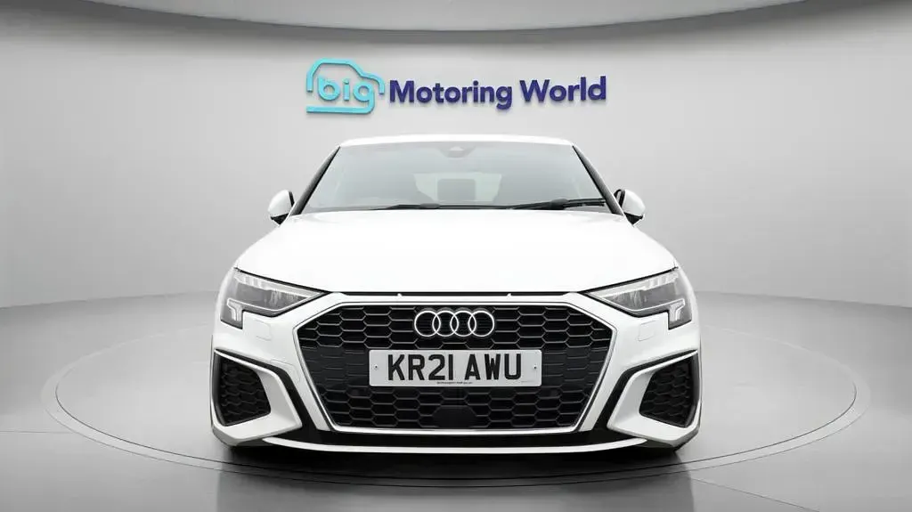 Used Audi A3 Sportback S-Line 110 HP (80 kW) 2021 White Hatchback