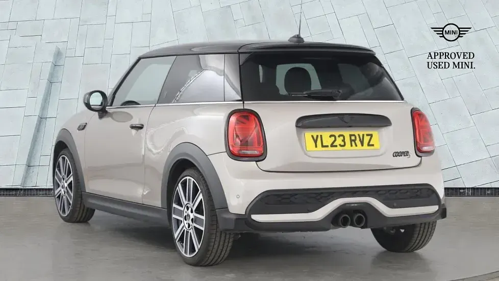Used Mini Cooper S Exclusive 189 HP (139 kW) 2023 Grey Hatchback