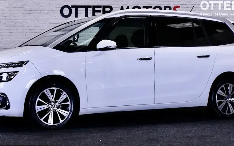 Used Citroën C4 SpaceTourer Flair 120 HP (88 kW) 2017 MPV