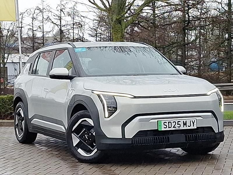 Used Kia EV3 Air 147 kW (201 HP) 2025 Silver SUV