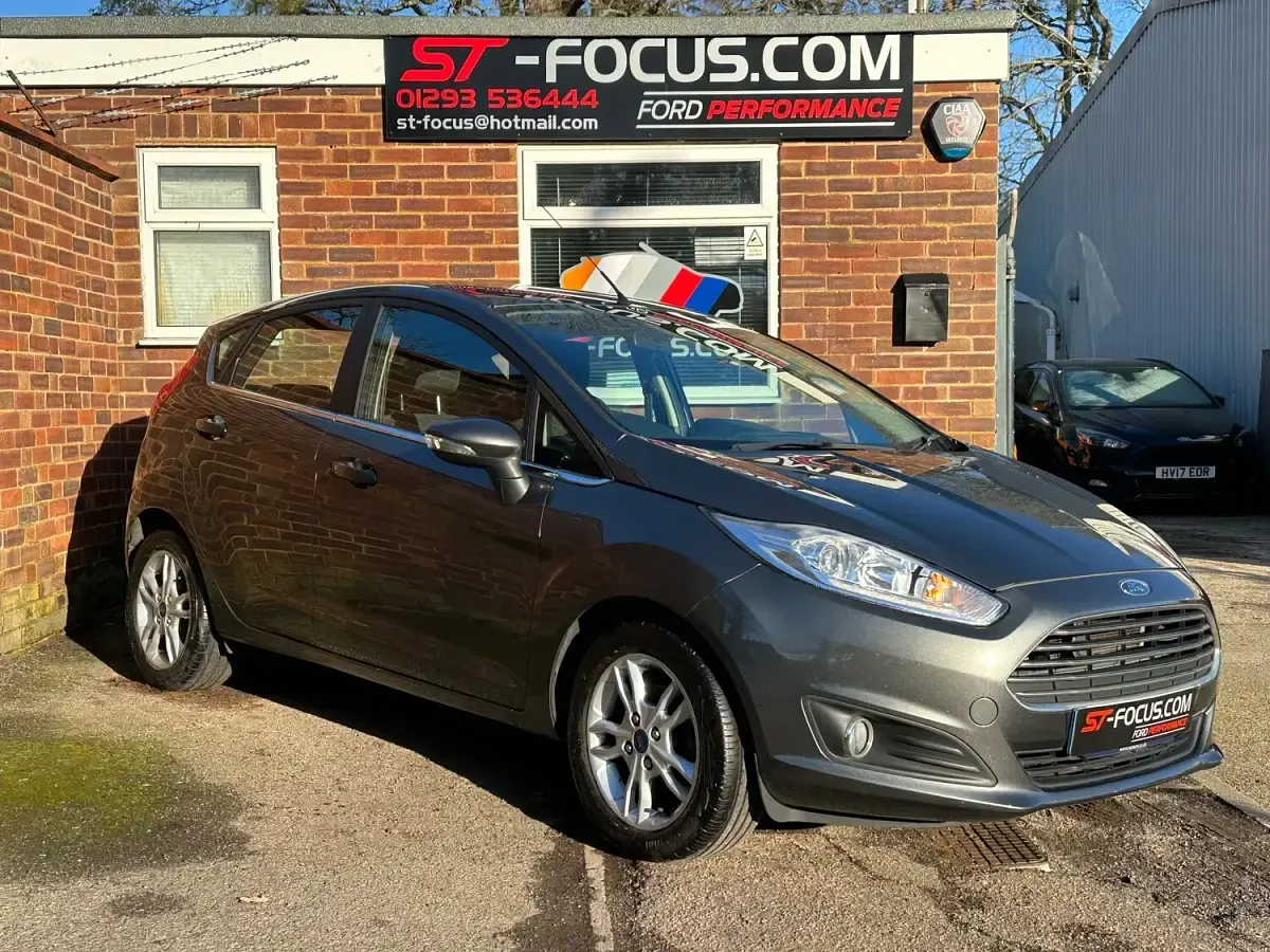 Used Ford Fiesta Zetec 2017 Grey Hatchback