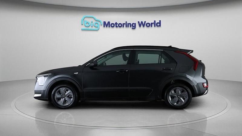 Used Kia Niro 139 HP (102 kW) 2023 Grey SUV