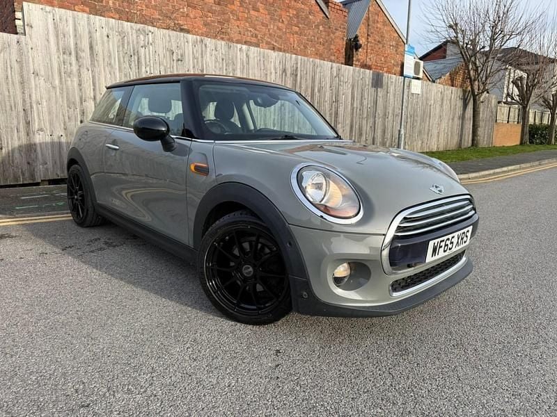 Used Mini Cooper Hatch 136 HP (100 kW) 2015 Grey Hatchback