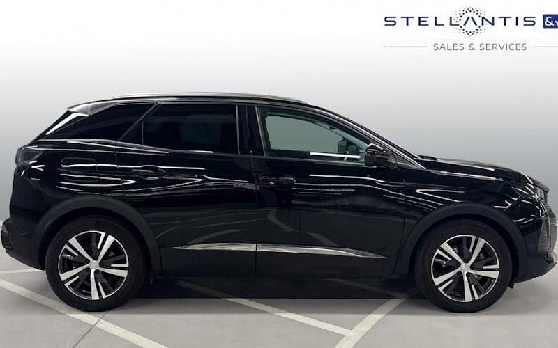 Used Peugeot 3008 Allure Premium 131 HP (96 kW) 2022 Black SUV