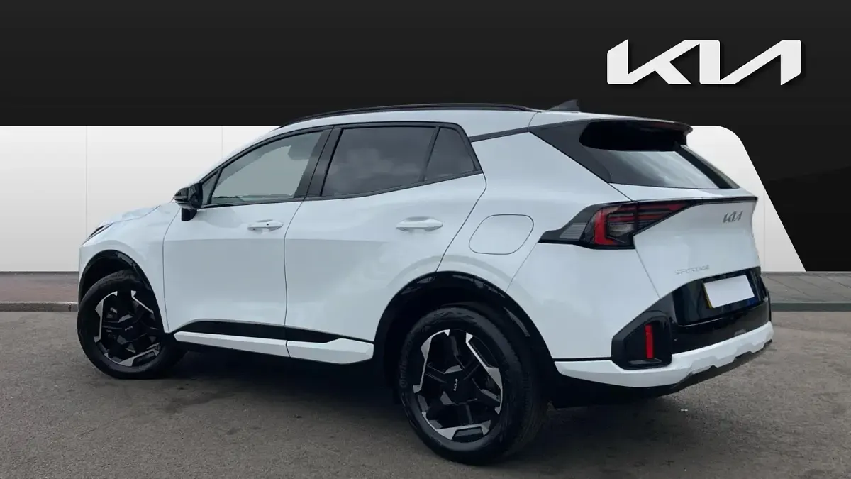 Used Kia Sportage GT-Line 147 HP (108 kW) 2025 White SUV