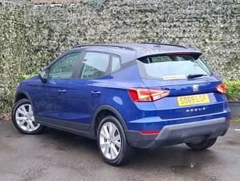 Used Seat Arona SE Technology 95 HP (69 kW) 2019 Blue SUV