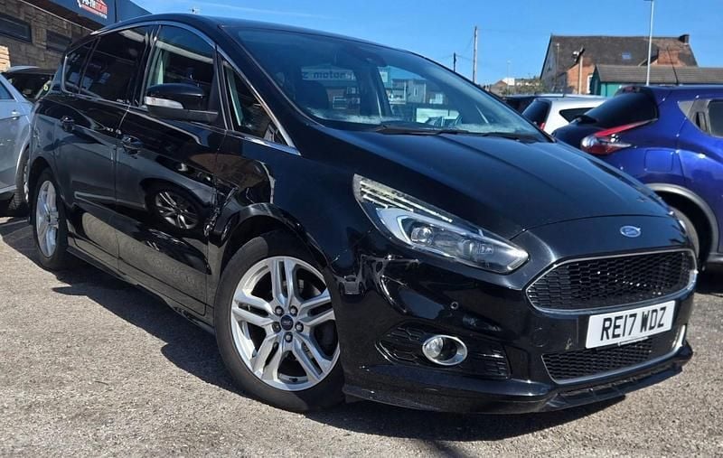 Used Ford S-MAX Sport 2017 Black MPV