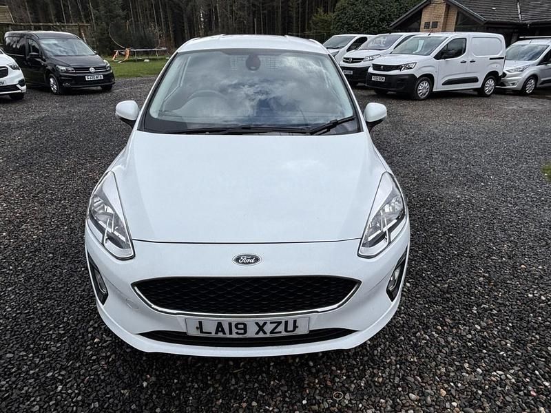 Used Ford Fiesta 2019 White Hatchback