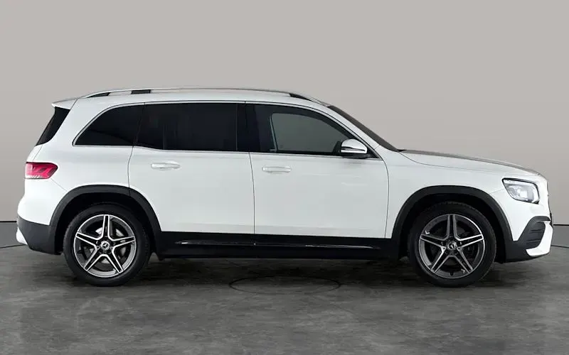 Used Mercedes GLB200 AMG line 163 HP (119 kW) 2020 White SUV
