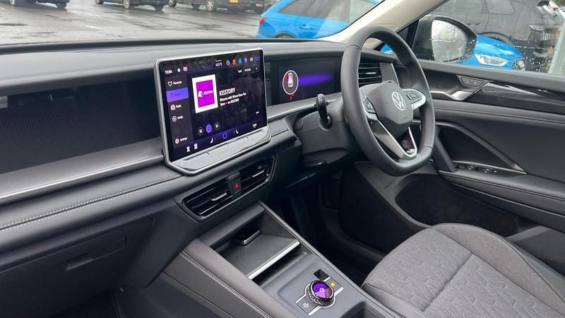 Used VW Tayron Life 150 HP (110 kW) 2025 Urano grey SUV