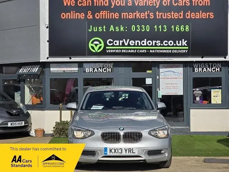Usado BMW 114 Performance 102 CV (75 kW) 2013 Plateado Utilitario