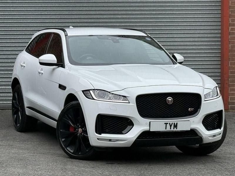 Used Jaguar F-Pace S 300 HP (220 kW) 2017 White SUV