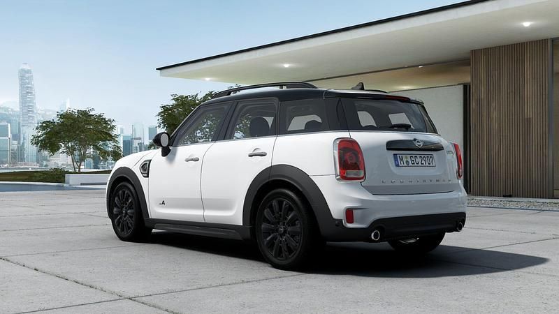 Used Mini Cooper S Countryman 189 HP (139 kW) 2018 White SUV