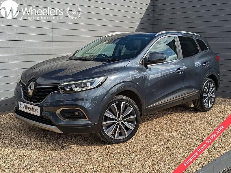 Titanium grey Used 2019 Renault Kadjar Version S SUV | £8,990 (Fair price) - Image 1/4