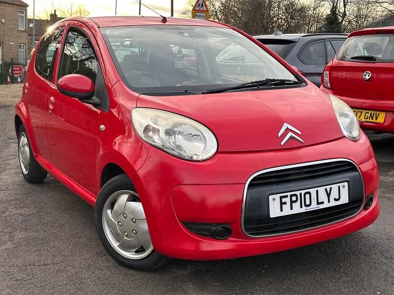 Used Citroën C1 VTR Sport 68 HP (50 kW) 2010 Red Hatchback