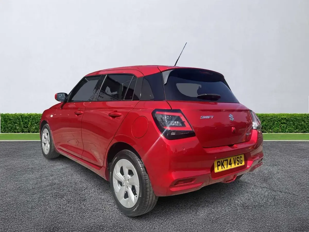 Used Suzuki Swift 82 HP (60 kW) 2024 Red Hatchback