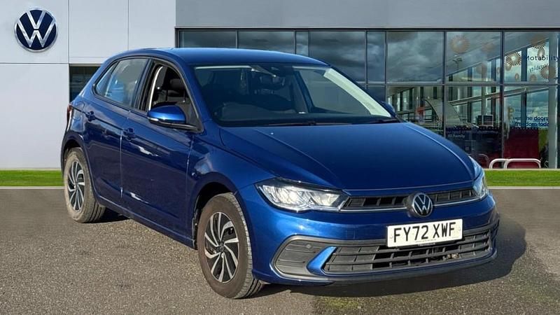 Used VW Polo Life 95 HP (69 kW) 2022 Reef blue Hatchback