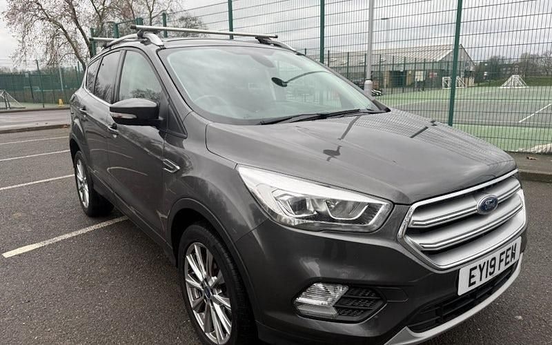 Used Ford Kuga Titanium 120 HP (88 kW) 2019 Grey SUV