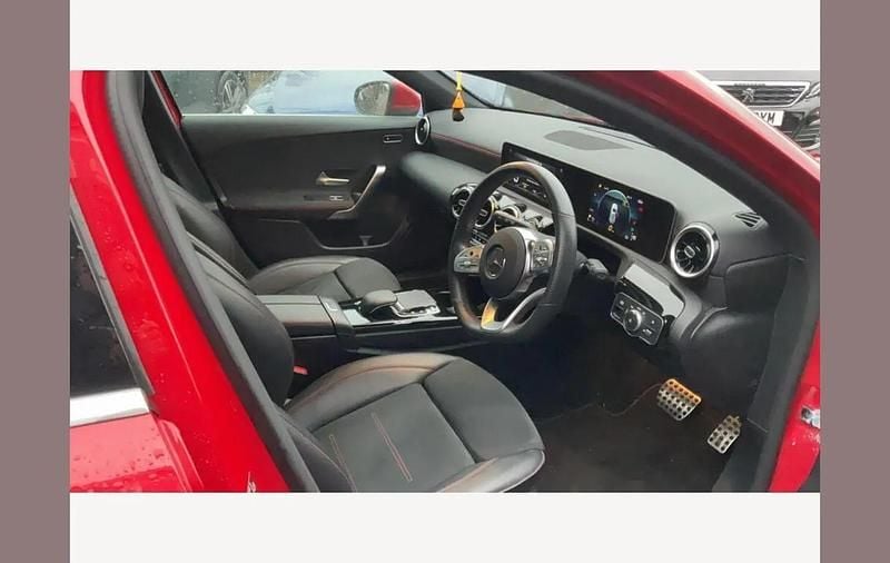 Used Mercedes A200 Executive 161 HP (118 kW) 2019 Red Hatchback