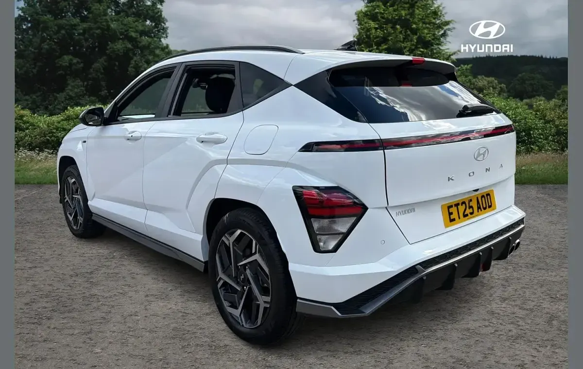 Used Hyundai Kona N Line 135 HP (99 kW) 2025 White SUV