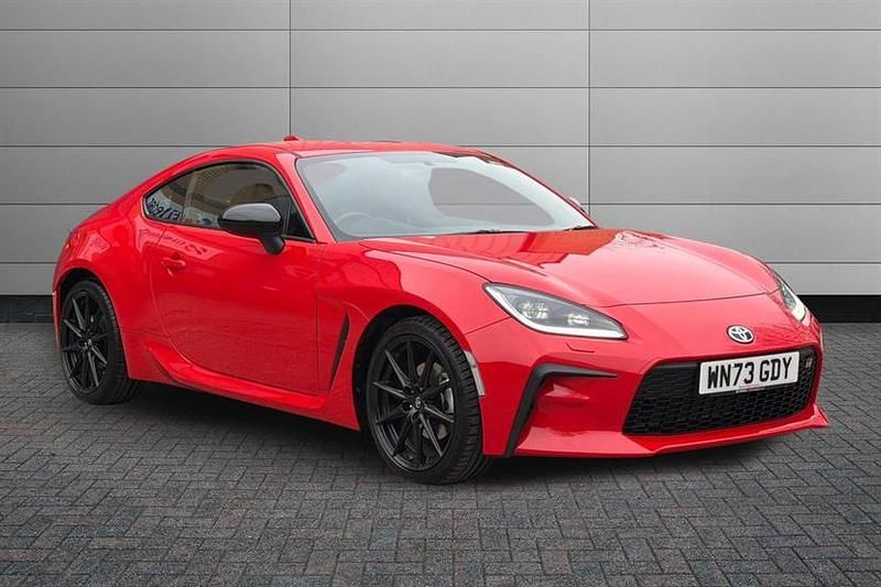 Red Used 2023 Toyota GR86 Coupe | £33,995 (A bit pricey) - Image 1/3