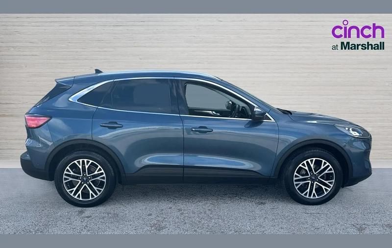 Used Ford Kuga Titanium 120 HP (88 kW) 2020 Blue SUV