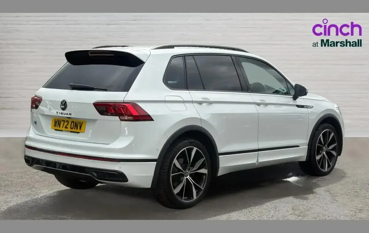 Usado VW Tiguan R-line 150 HP (110 kW) 2022 Branco SUV