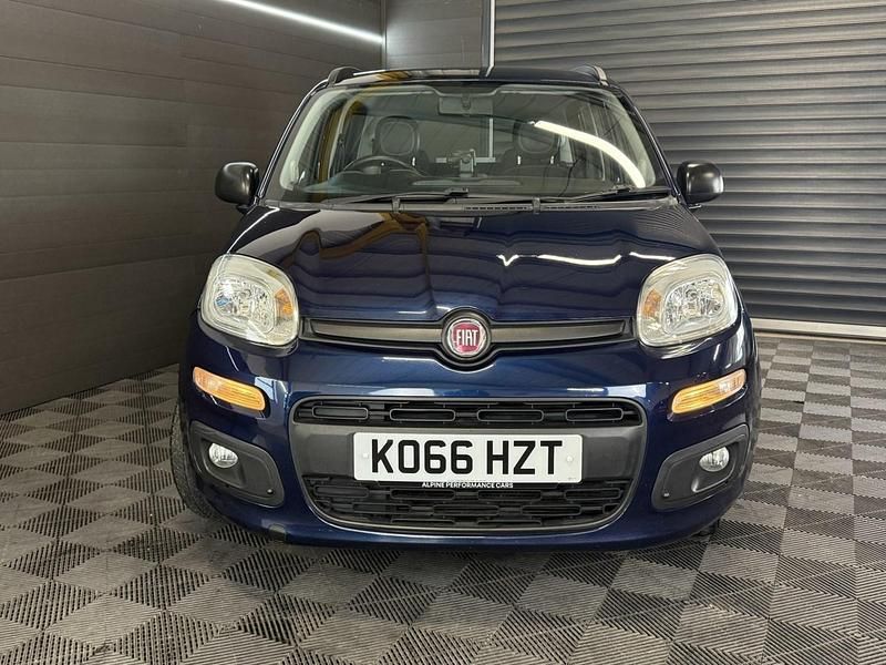 Used Fiat Panda Lounge 69 HP (50 kW) 2017 Blue Hatchback