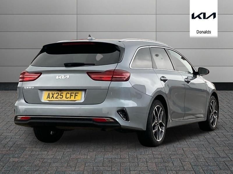 Used Kia Ceed Sportswagon 138 HP (101 kW) 2025 Silver Estate