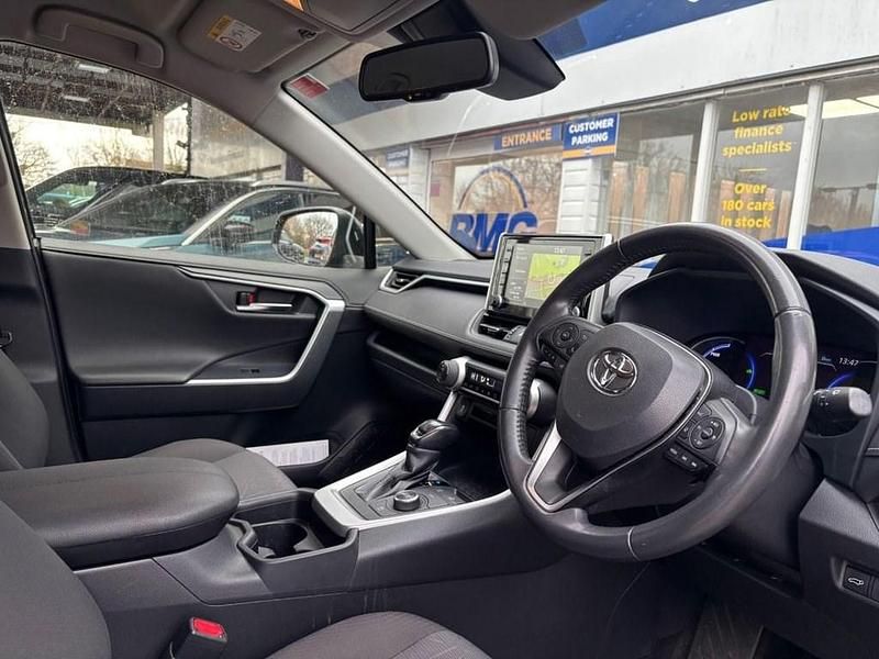 Usado Toyota RAV4 Design 222 HP (163 kW) 2020 Cinzento SUV