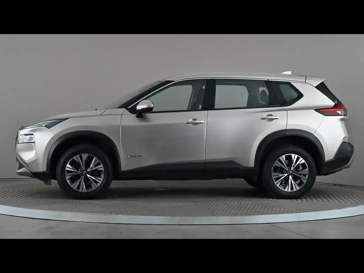 Used Nissan X-Trail Acenta Premium 204 HP (150 kW) 2024 Silver SUV